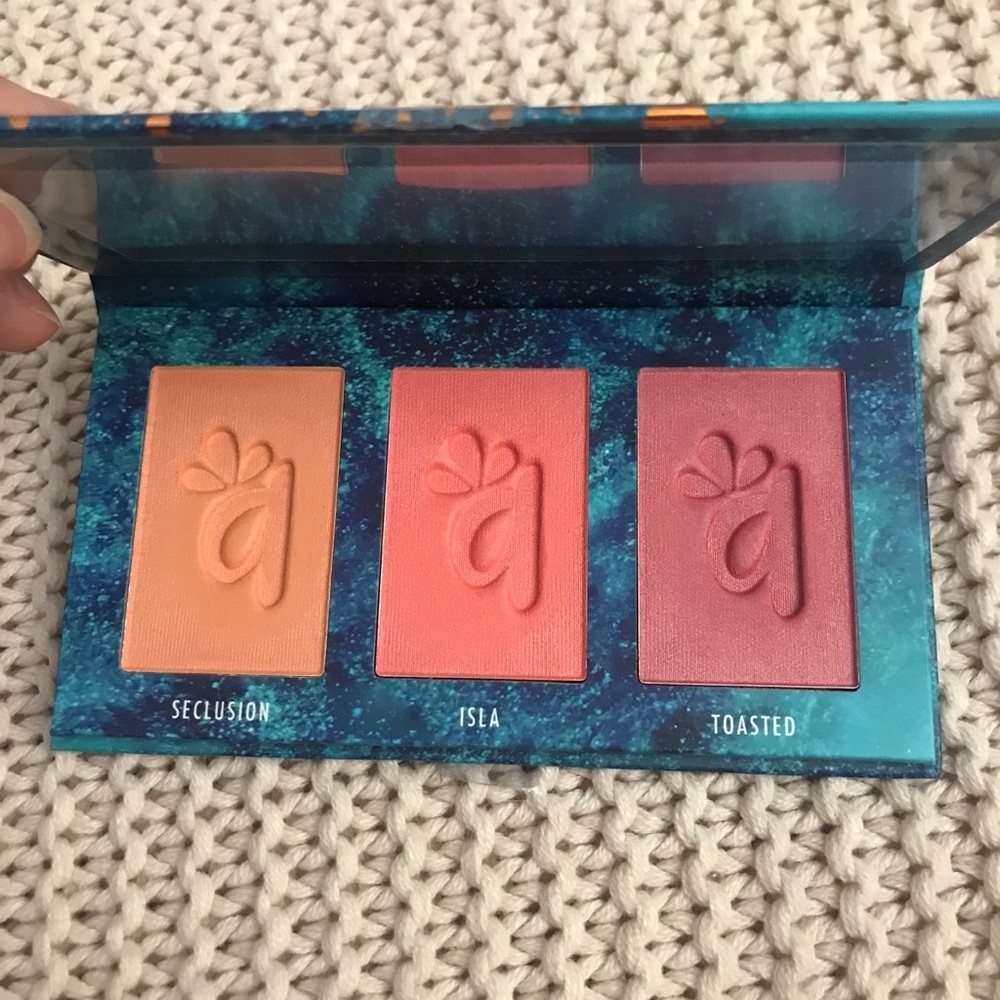 Alamar brush trio /lightly swatched